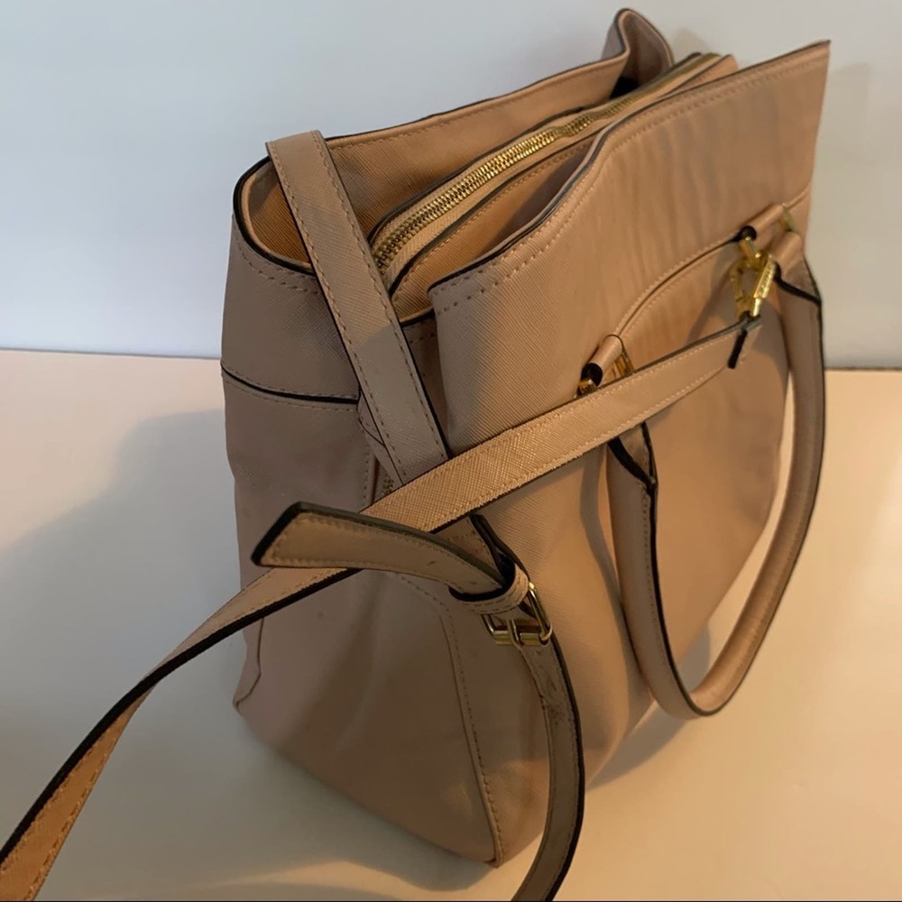 EUC Steve Madden Blush Pink Satchel Work Handbag & Clip on Change Purse Key Ring - Picture 5 of 15